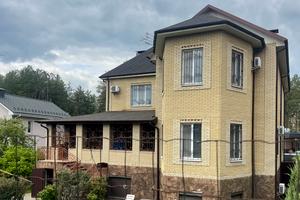 будинок за адресою Квітнева вул., 14