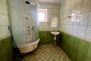 будинок за адресою Приозерна вул.