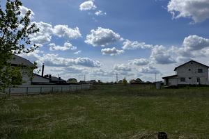 участок по адресу Рильського, 18