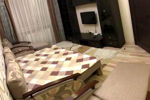 квартира за адресою Хотинська вул., 12