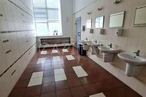комерційна за адресою Дениса Монастирського вул. (Василя Сурікова), 3А
