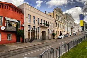 коммерческая по адресу Бурсацкий спуск, 6
