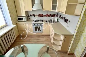 квартира за адресою Рубіновий бульв., 12