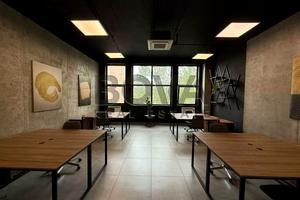 комерційна за адресою Кадетський Гай вул., 6