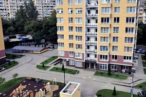 квартира за адресою Владислава Бувалкіна вул. (Бочарова Генерала), 35-Б