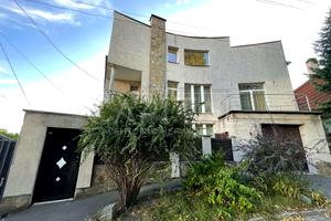 дом по адресу вул. Дмитра Дорошенка, 9