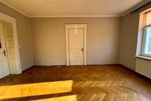 квартира за адресою Шпитальна вул., 9