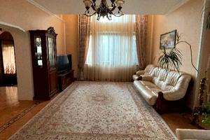 будинок за адресою Лесі Українки вул.