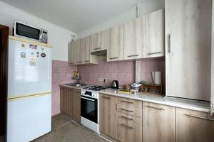квартира за адресою Леся Курбаса вул., 2