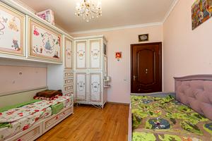 квартира за адресою Якова Головацького вул., 23