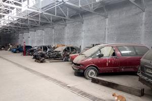 комерційна за адресою Косвена вул., 10