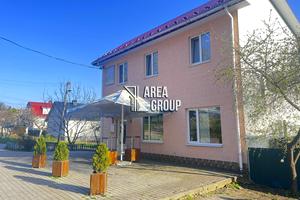 комерційна за адресою провулок Козачий, 8
