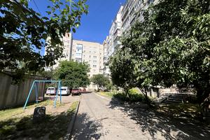 квартира за адресою Замостянська вул. (50-річчя Перемоги), 9