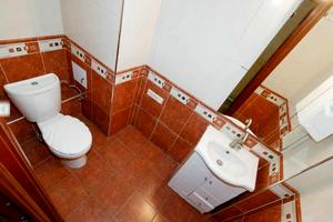комерційна за адресою Київ, Саксаганського вул., 125
