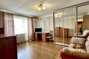 квартира за адресою 23 Серпня вул., 6