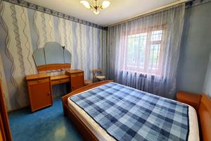квартира за адресою Академіка Корольова вул., 92