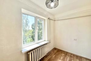 квартира за адресою Бочарова вул., 8