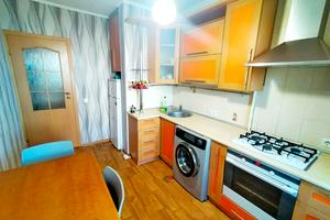 квартира за адресою Романа Шухевича вул., 18