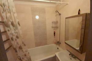 квартира за адресою Зарічанська вул., 32