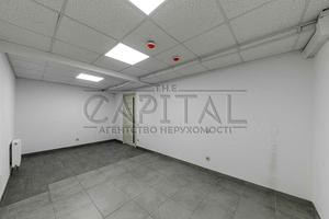 коммерческая по адресу Антоновича ул. (Горького), 131
