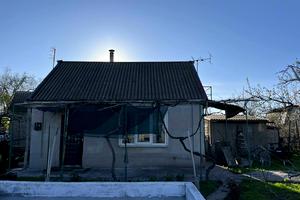 дом по адресу п. Светлое, Центральна, 123
