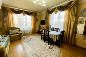 квартира за адресою Миколи Зерова вул., 11