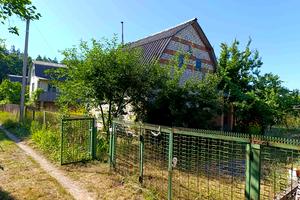 будинок за адресою Вишнева