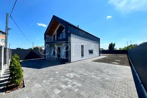 будинок за адресою Мельника