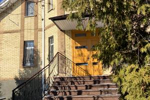 дом по адресу Озерна