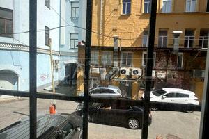 коммерческая по адресу Крещатик ул. (Kreschatic), 26