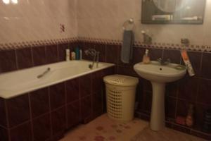 дом по адресу Андрея Первозванного ул. (Стахурського)