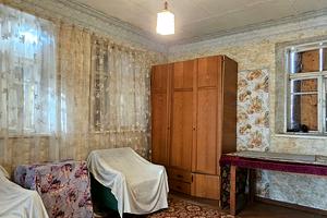 будинок за адресою с. Довжок, Садова