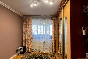 квартира за адресою Гната Хоткевича вул., 75А