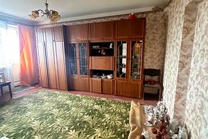 квартира по адресу Героїв України, 64