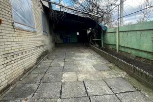 дом по адресу пгт. Ольшаны, Горянський пров, 10