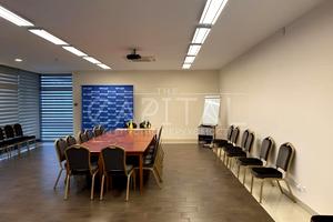 комерційна за адресою Федора Ернста вул., 3Б