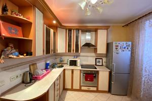 квартира за адресою Бориспільська вул., 6