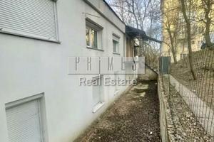 комерційна за адресою Науки просп., 33А