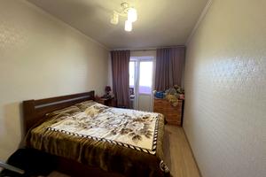 квартира за адресою Макарова, 52