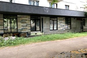 комерційна за адресою Мала Бердичівська вул., 4
