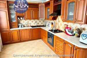 будинок за адресою Південно-Кільцева вул.