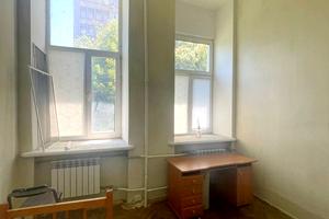 комерційна за адресою Бульварно-Кудрявська вул. (Воровського), 45-Б