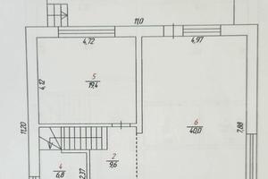 будинок за адресою Квітнева вул.