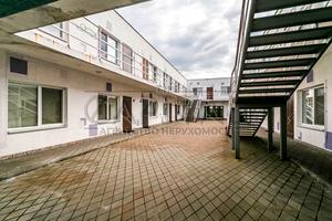 коммерческая по адресу Киев, Португальська ул., 4а