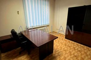 коммерческая по адресу Владимира Ивасюка просп. (Героїв Сталінграду), 6