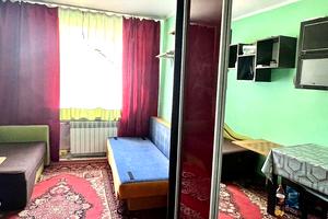 кімната за адресою Станіславського, 16