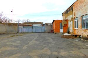 коммерческая по адресу Вишнева, 8