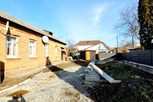 будинок за адресою Кавалерійський пров., 10б