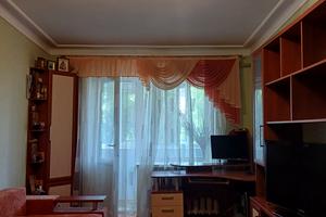 квартира за адресою Олександра Олеся вул., 6