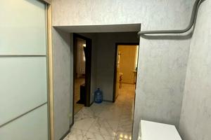 квартира за адресою 12 квітня, 23